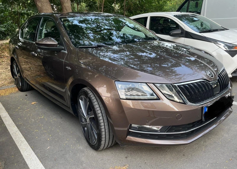 Skoda Octavia 1, 5 TSI ACT DSG Laurin&Klement, снимка 2 - Автомобили и джипове - 52149211