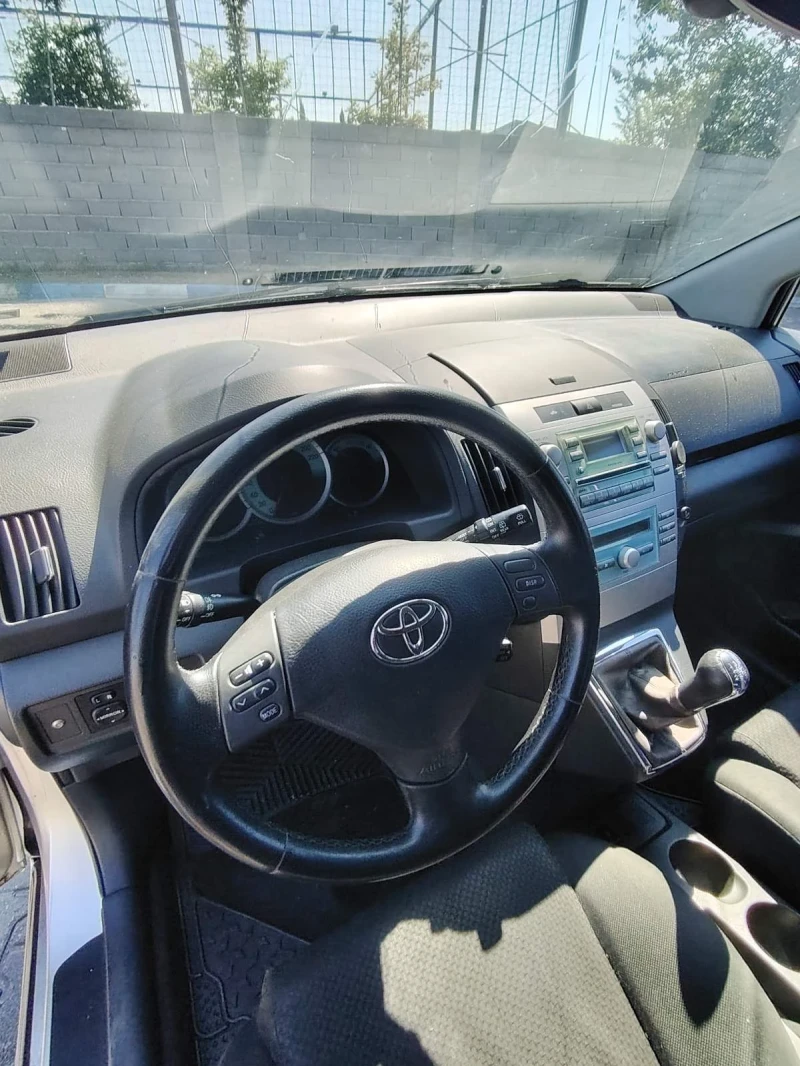 Toyota Corolla verso D4D - 116 k.c. , снимка 6 - Автомобили и джипове - 51168937