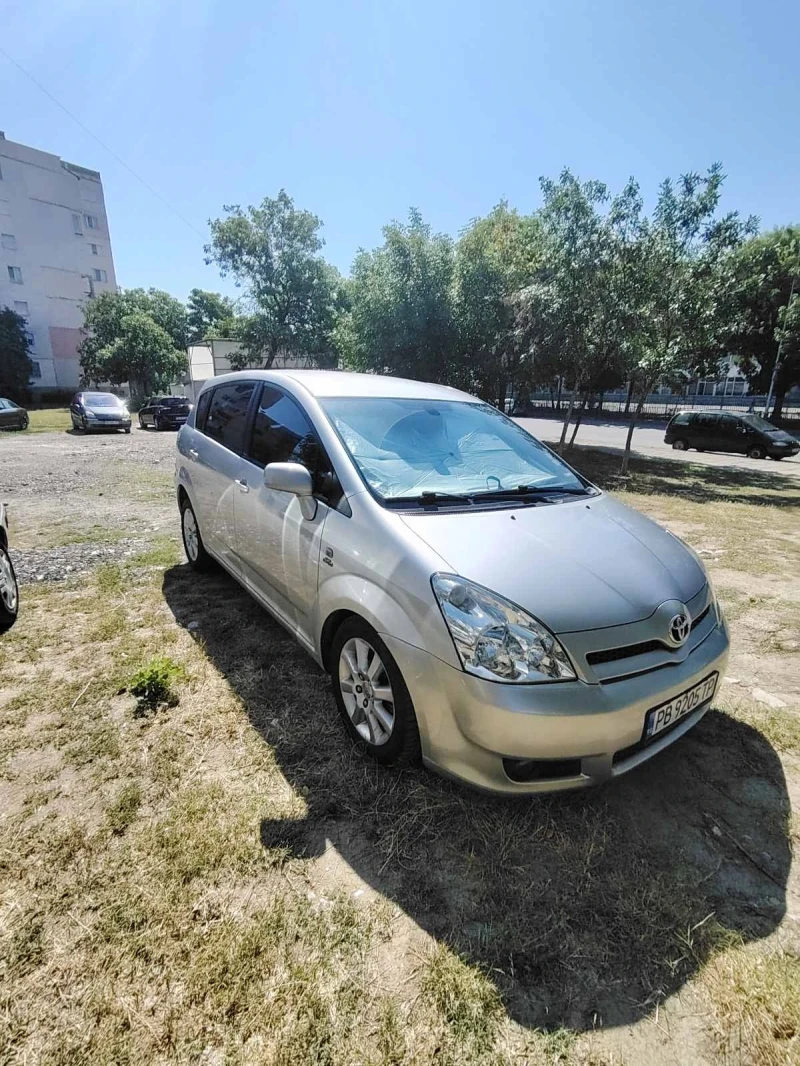 Toyota Corolla verso D4D - 116 k.c. , снимка 11 - Автомобили и джипове - 51168937