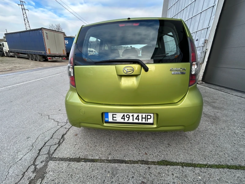 Daihatsu Sirion, снимка 13 - Автомобили и джипове - 53011128
