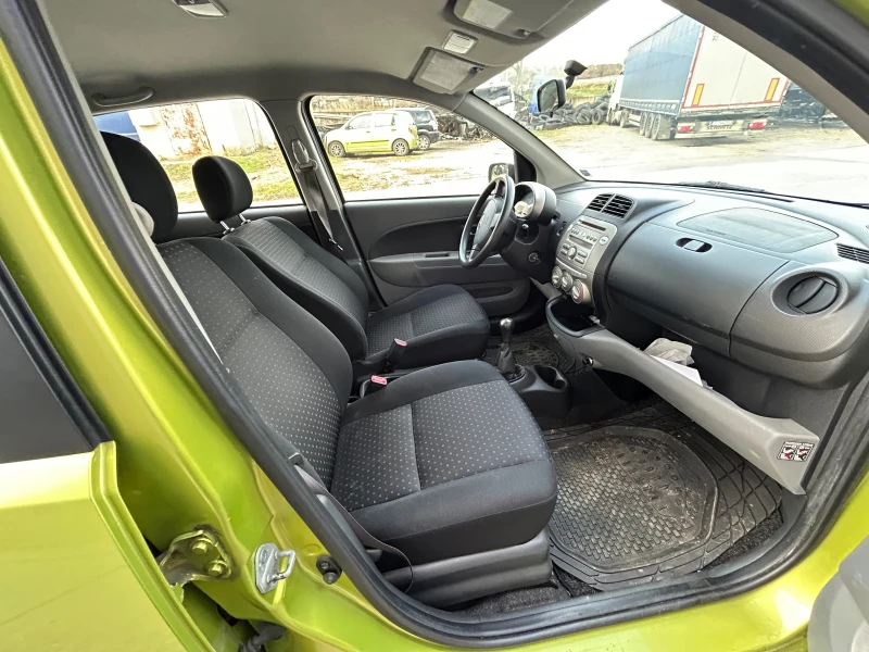 Daihatsu Sirion, снимка 7 - Автомобили и джипове - 53011128