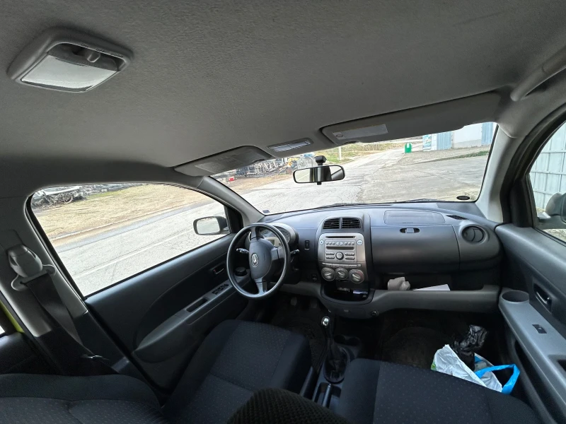 Daihatsu Sirion, снимка 12 - Автомобили и джипове - 53011128