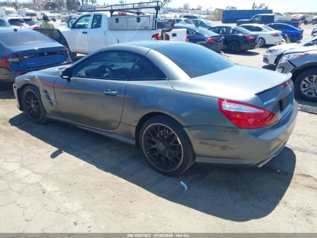Mercedes-Benz SL 55 AMG  - изображение 6