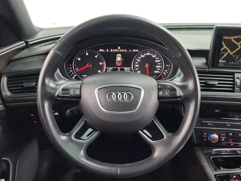 Audi A6, снимка 13 - Автомобили и джипове - 56159716