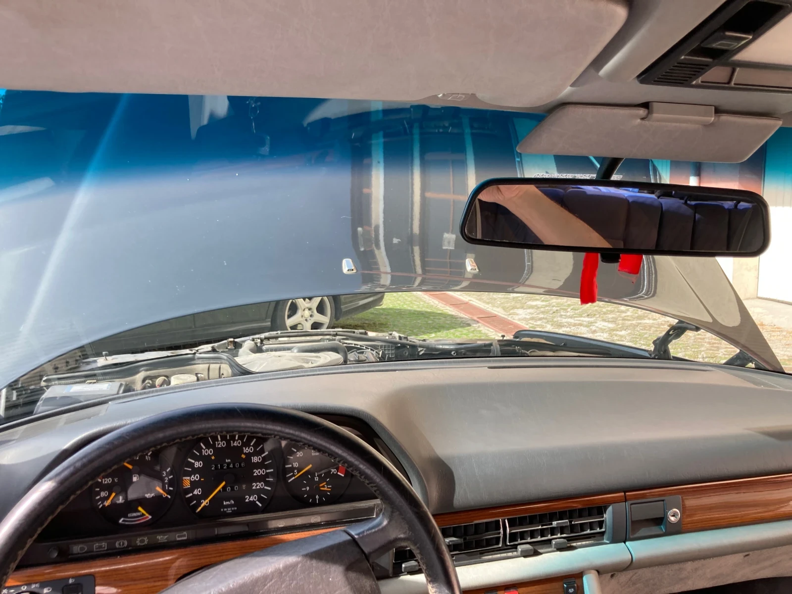 Mercedes-Benz 126-260 260SE | Mobile.bg   17