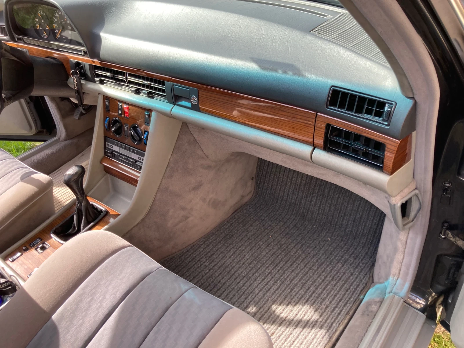 Mercedes-Benz 126-260 260SE | Mobile.bg   15