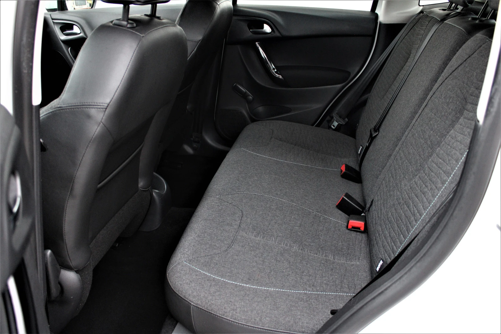 Citroen C3 1.2i-E6B | Mobile.bg — изображение 13