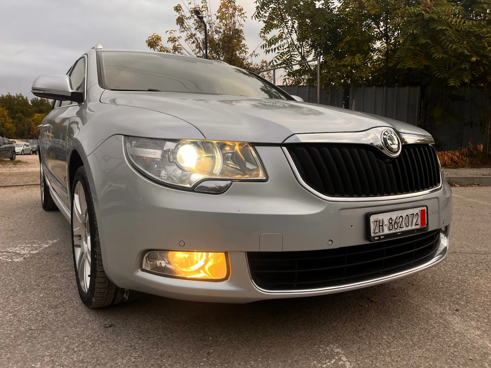 Skoda Superb 3.6 LUKS - изображение 6