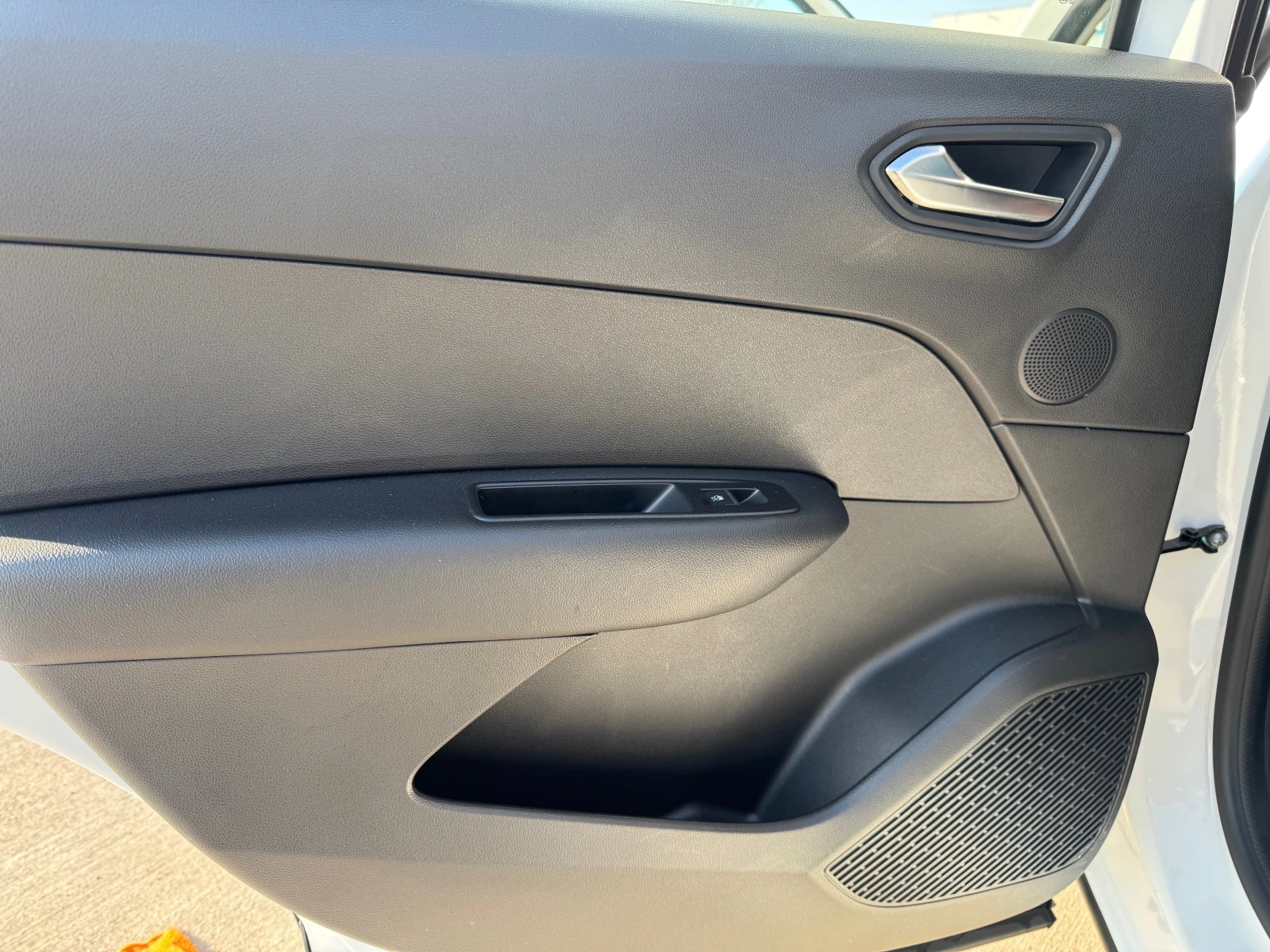 Renault Arkana 1, 3 TCE EDC / 38 700 . /  | Mobile.bg   13