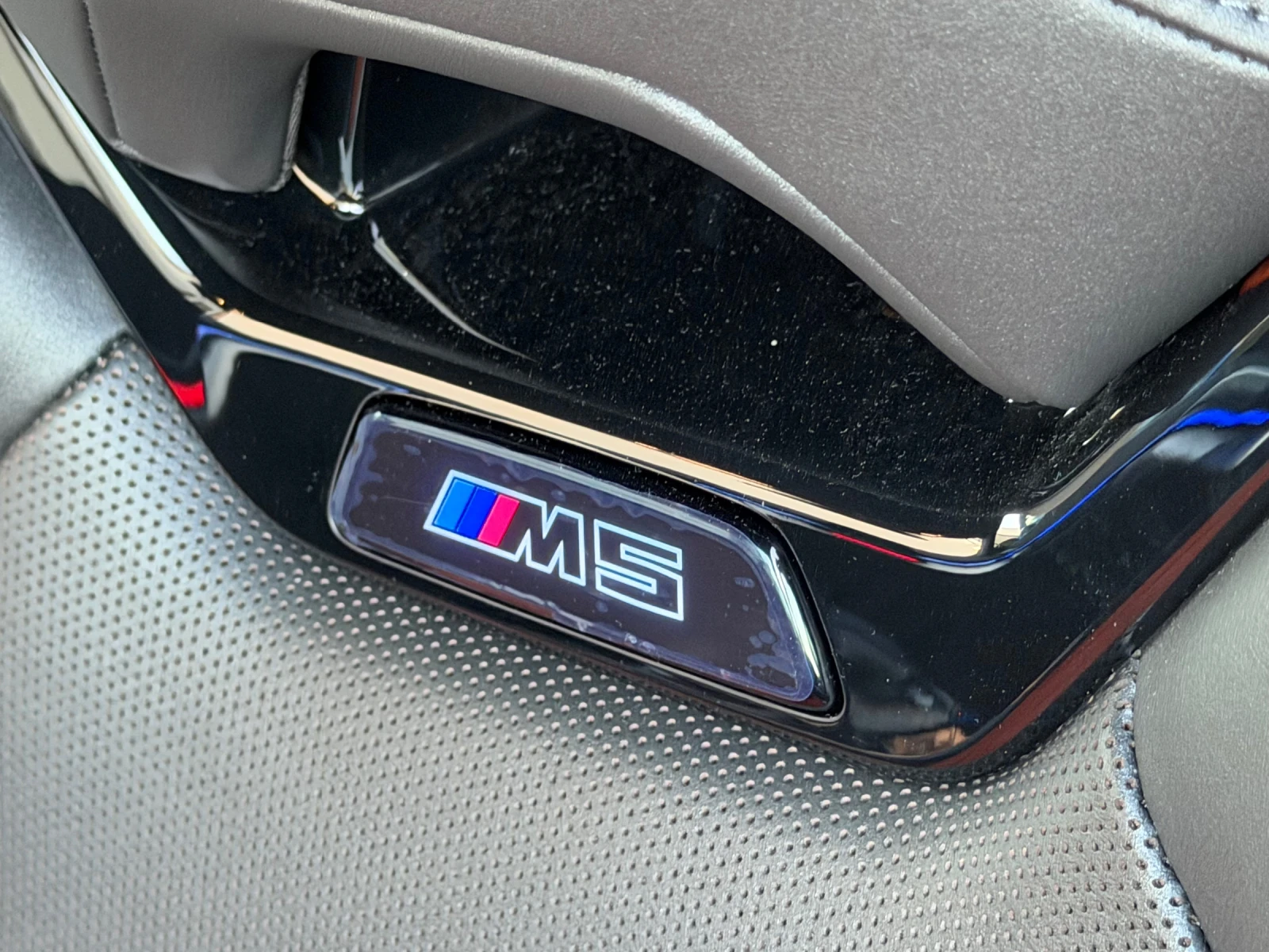 BMW M5 НОВ * НАЛИЧЕН * ГАРАНЦИЯ, снимка 10 - Автомобили и джипове - 49681122