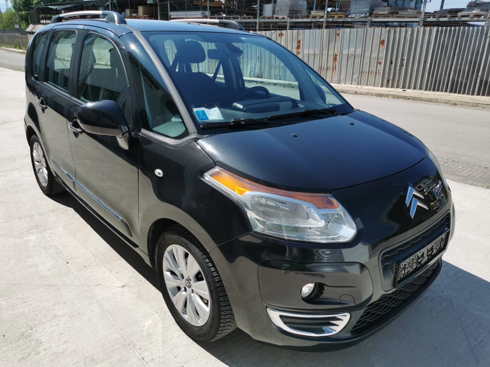 Citroen C3 Picasso 1.6* HDI* EXCLUSIVE* ТОП ОФЕРТА  - изображение 8