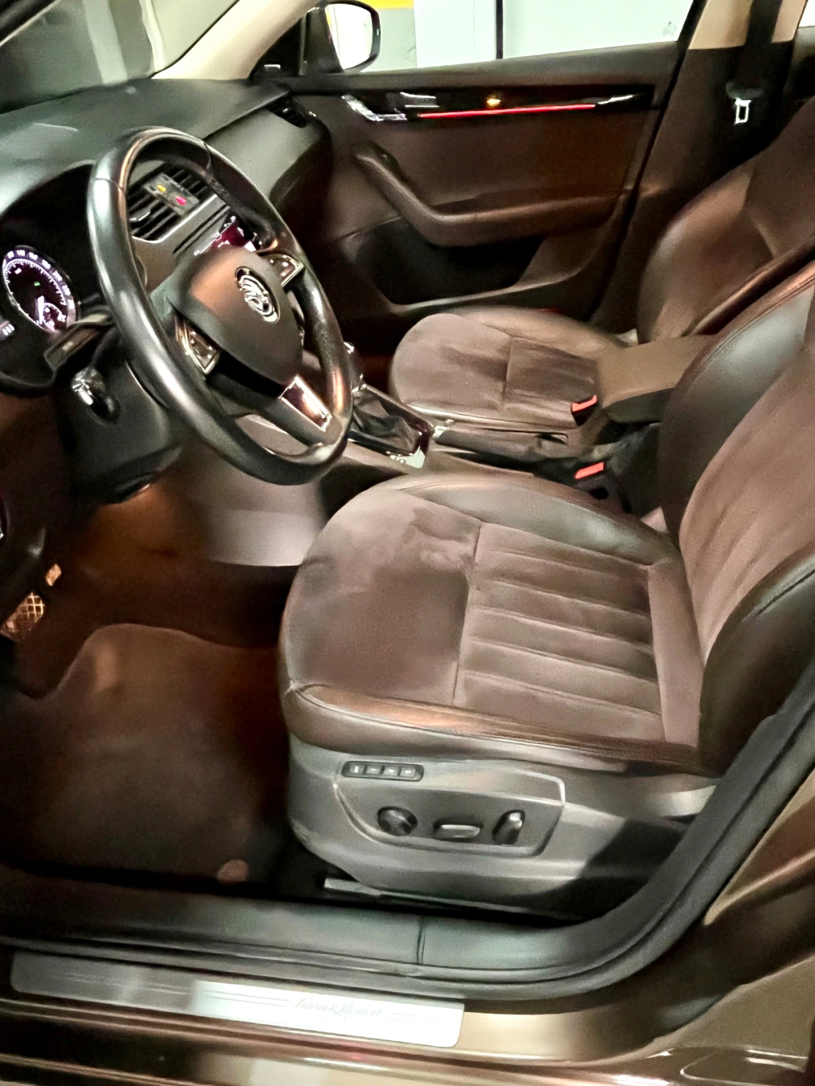 Skoda Octavia 1, 5 TSI ACT DSG Laurin&Klement | Mobile.bg   13