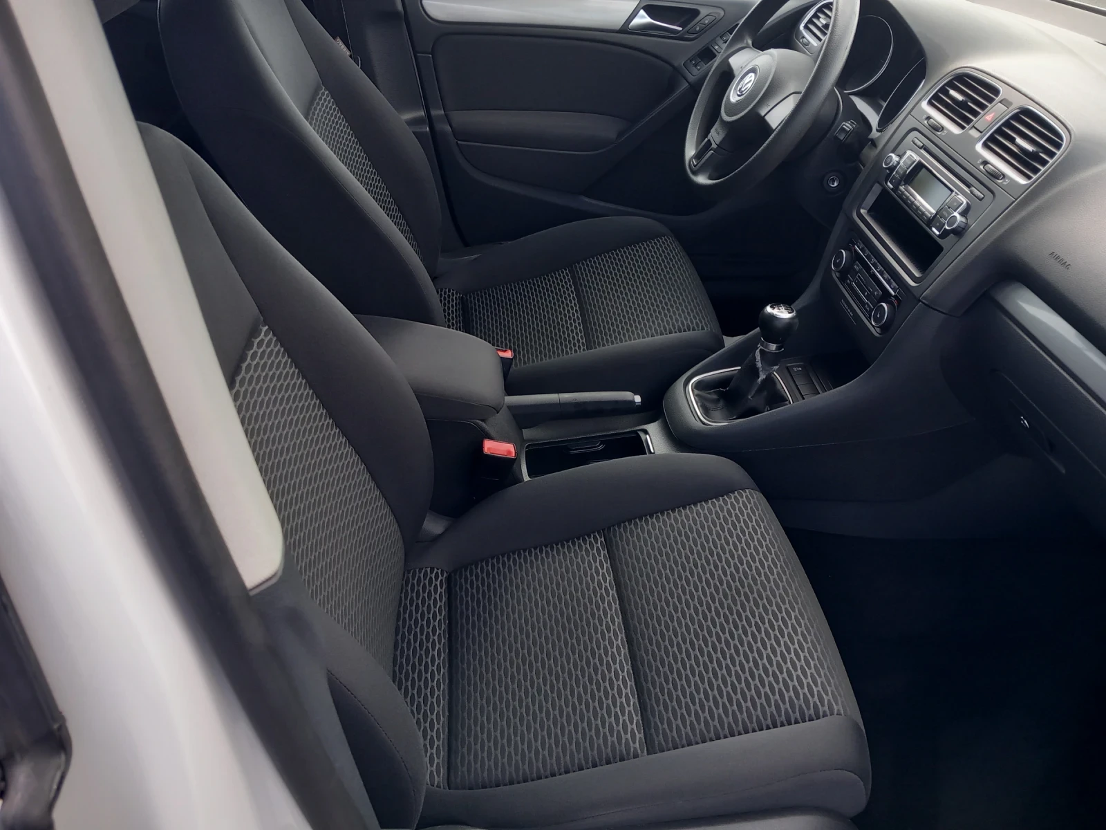 VW Golf 2.0TDI 4Motion - изображение 8