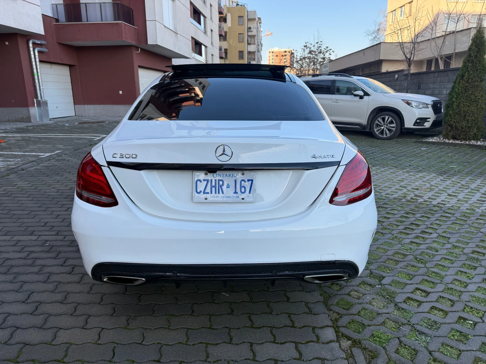 Mercedes-Benz C 300 AMG 4 MATIC - изображение 4
