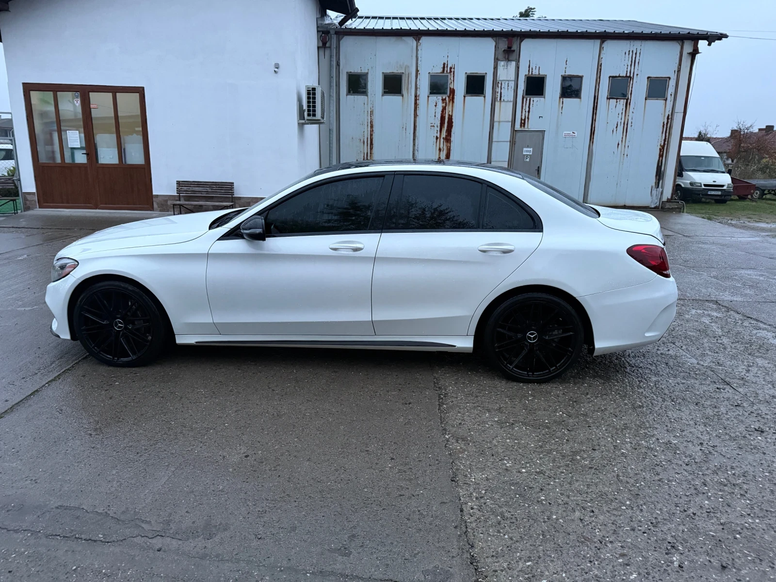 Mercedes-Benz C 300 AMG 4 MATIC - изображение 7