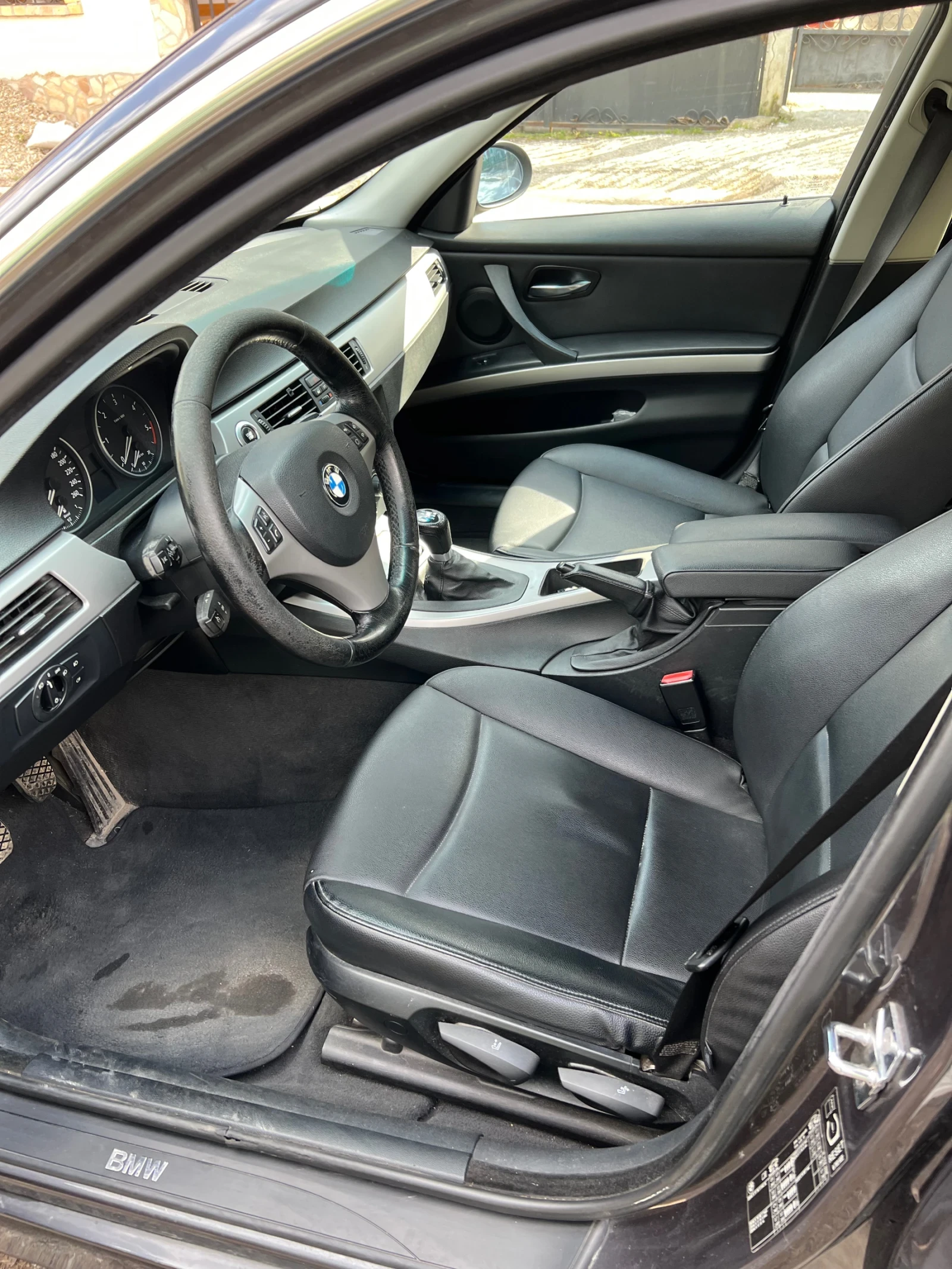 BMW 330 xd, снимка 7 - Автомобили и джипове - 53749991