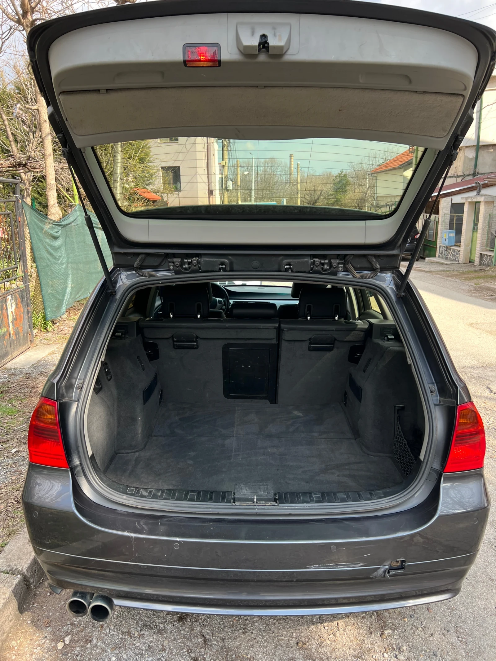 BMW 330 xd, снимка 6 - Автомобили и джипове - 53749991