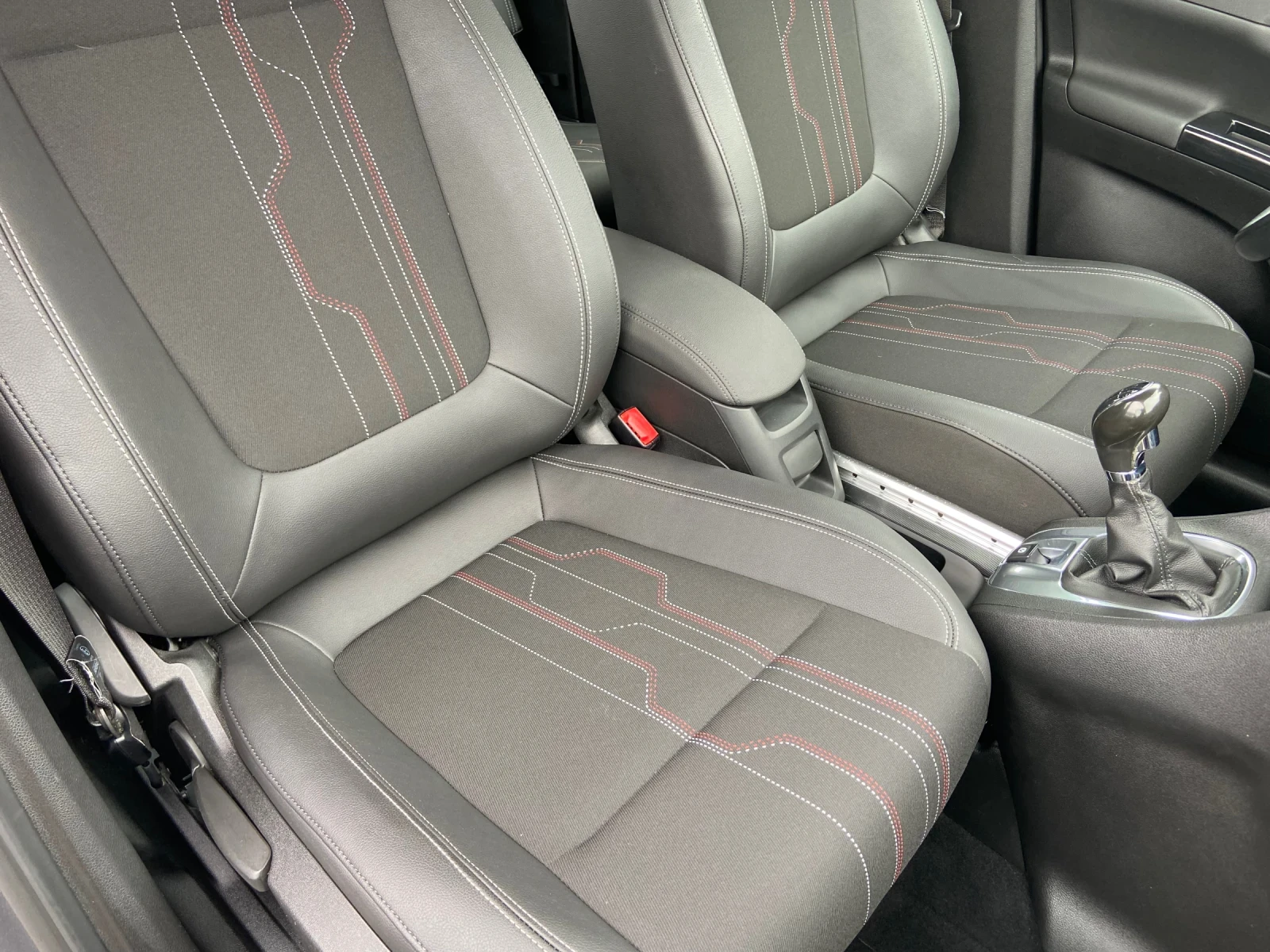 Opel Meriva 1.4i-Изключително запазена!, снимка 12 - Автомобили и джипове - 54085870