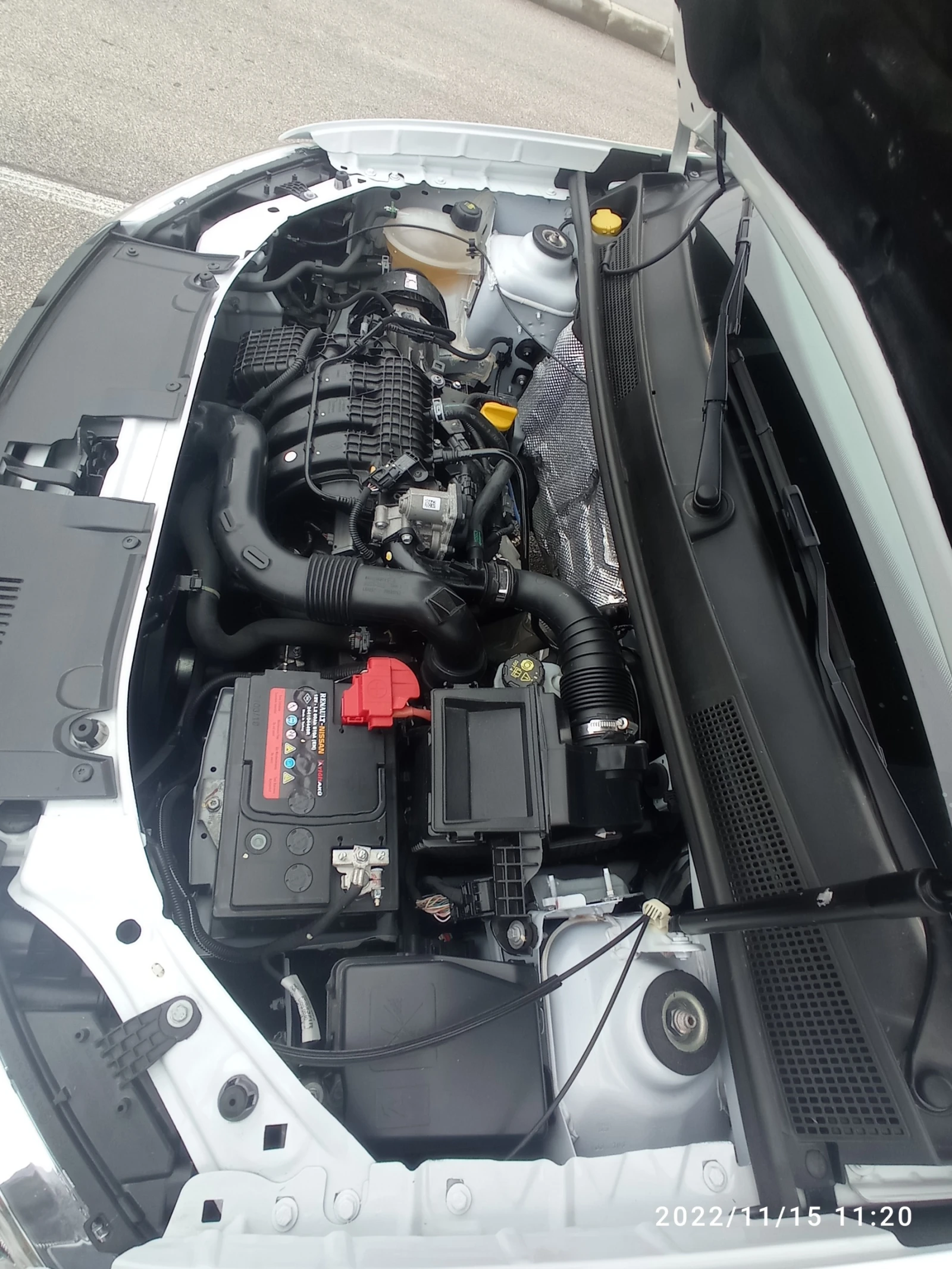 Dacia Sandero 1.0.Газов Инж., снимка 2 - Автомобили и джипове - 54144044