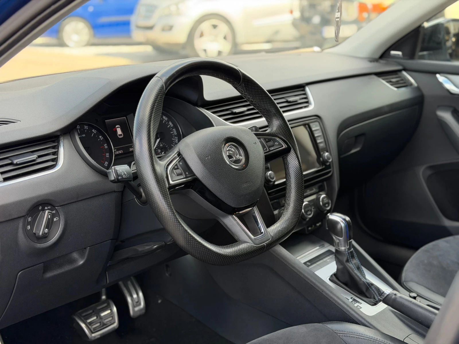 Skoda Octavia  Sport Line / AVTOMAT / NAVI / PANORAMA / FULL, снимка 7 - Автомобили и джипове - 54710995