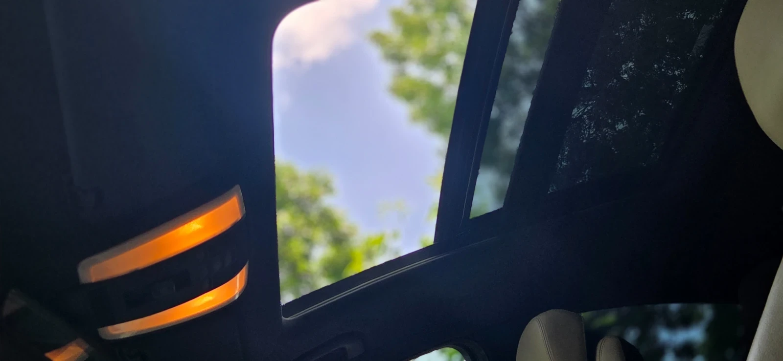 Mercedes-Benz C 220 Панорама камера подгрев , снимка 13 - Автомобили и джипове - 54800242