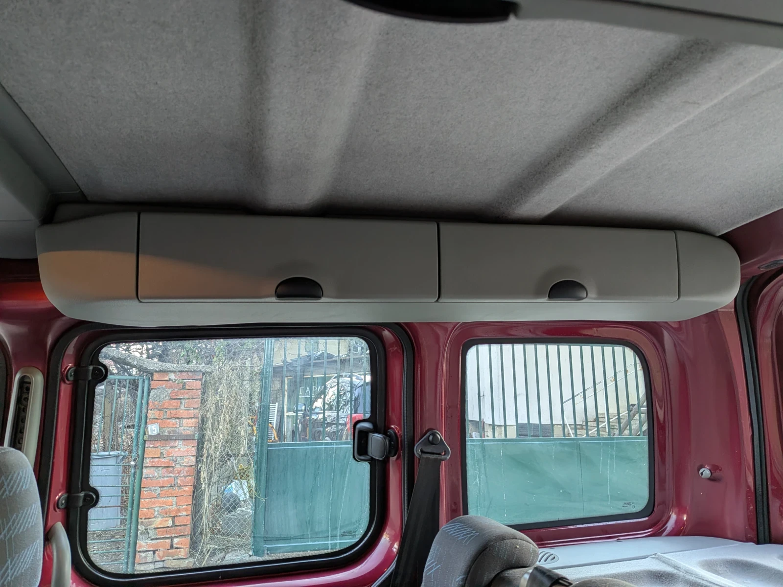 Renault Kangoo 1.6 16V EXCLUSIVE, снимка 15 - Автомобили и джипове - 55346803