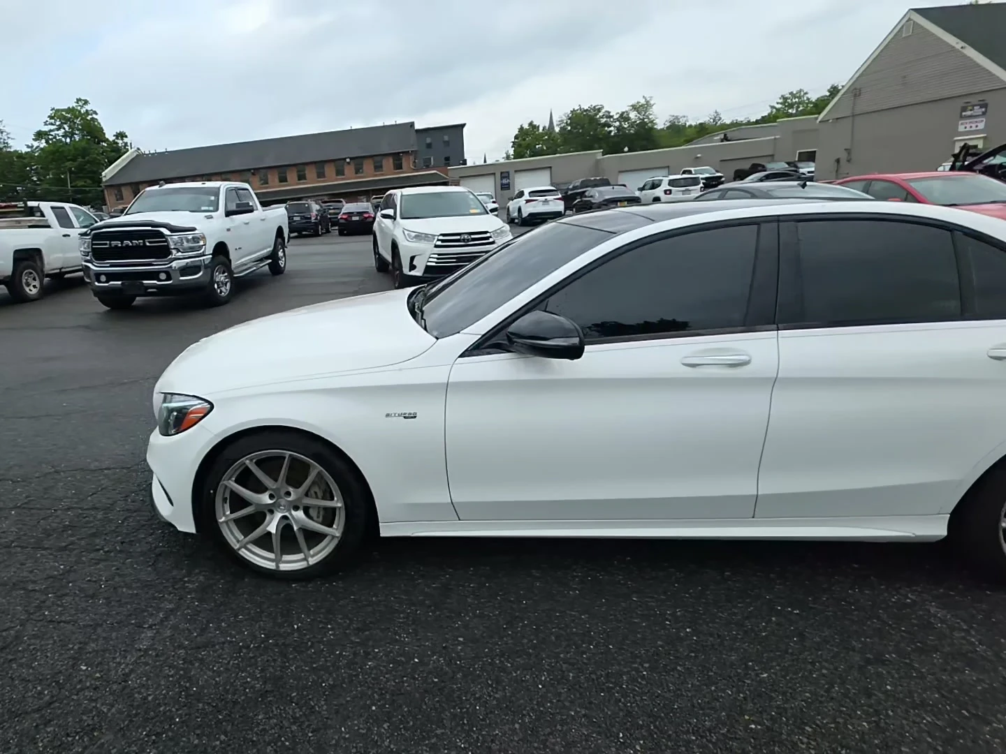 Mercedes-Benz C 43 AMG 9G* BURMASTER* NIGHT PK* PANO* KEYLESS* КРАЙНА ЦЕН, снимка 2 - Автомобили и джипове - 55612127