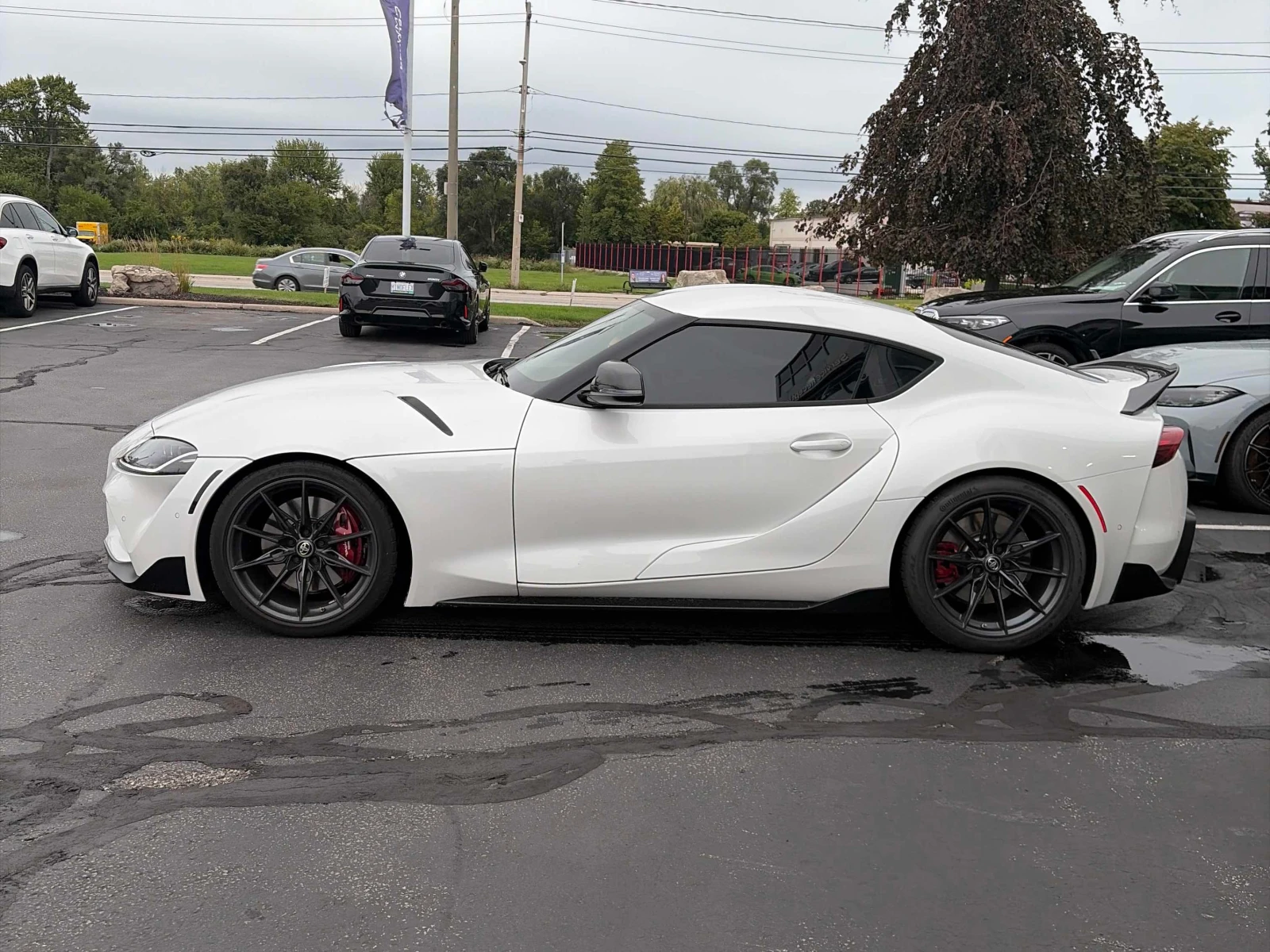 Toyota Supra * Coupe * АВТОКРЕДИТ БЕЗ ПЪРВОНАЧАЛНА ВНОСКА* , снимка 2 - Автомобили и джипове - 56115430