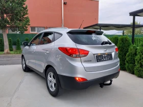 Hyundai IX35 2.0 CRDI* 4x4* 136кс.* ТЕГЛИЧ* Кожа* Подгрев* , снимка 3