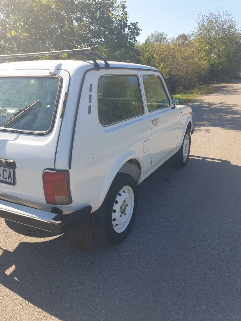 Lada Niva, снимка 10 - Автомобили и джипове - 47498879