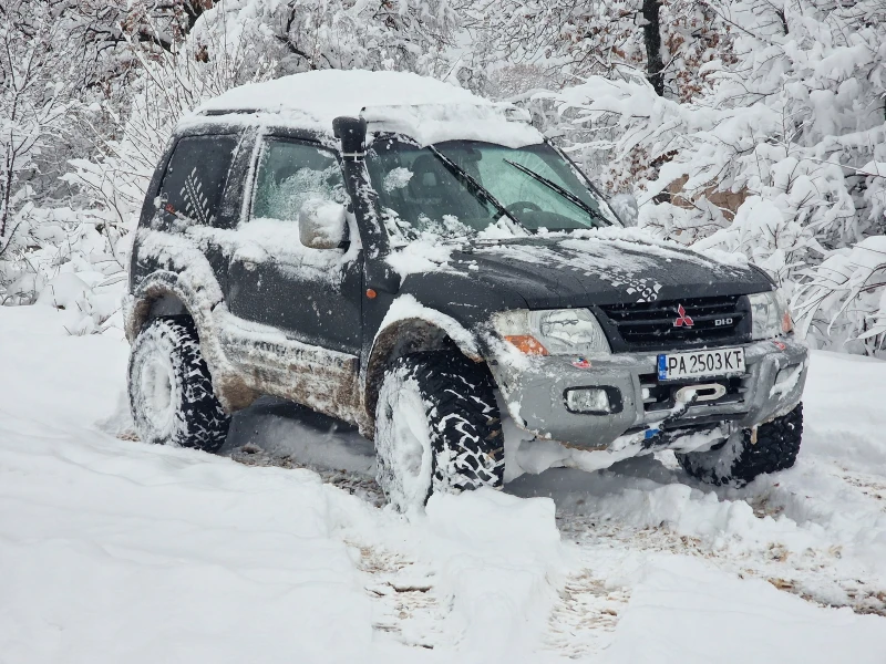 Mitsubishi Pajero 3, 2 DID МЕХ ПОМПА, снимка 1 - Автомобили и джипове - 49433615