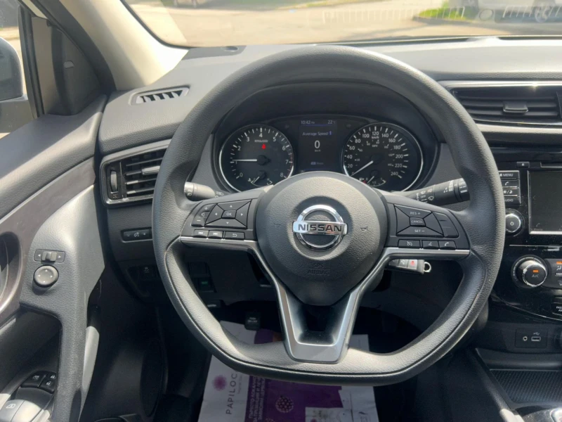 Nissan Qashqai AWD Automatic 51000 км!!!, снимка 12 - Автомобили и джипове - 52671624