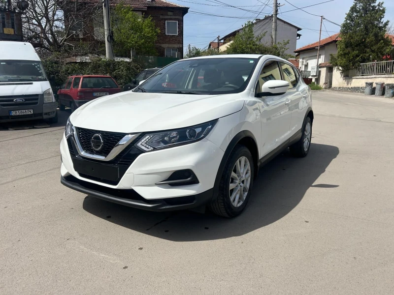 Nissan Qashqai AWD Automatic 51000 км!!!, снимка 3 - Автомобили и джипове - 52671624