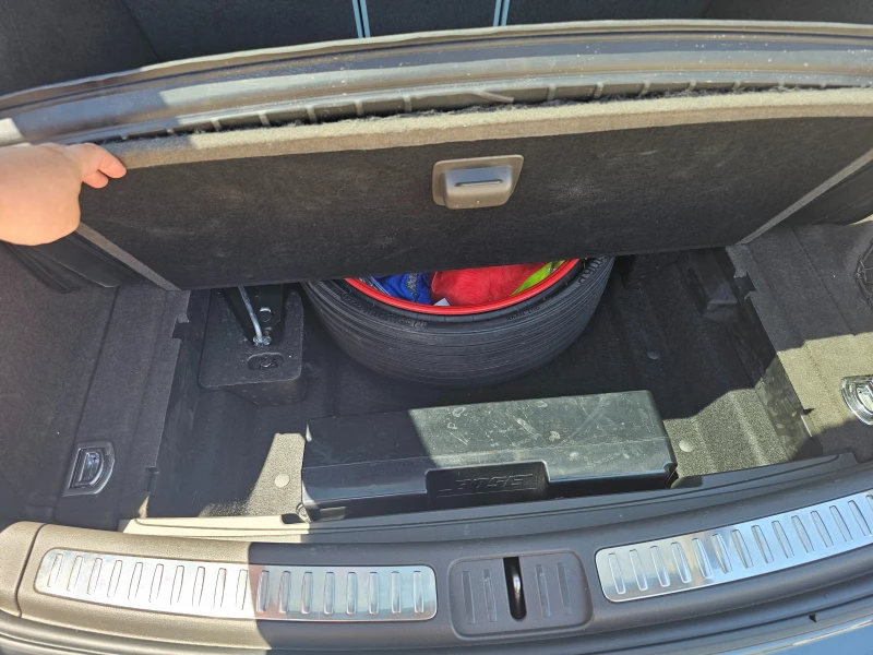 Porsche Macan S 3.0 бензин / 340 к.с. / Sport Chrono / Панорама, снимка 17 - Автомобили и джипове - 50929170