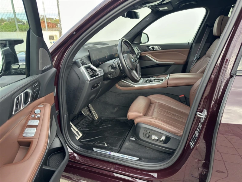 BMW X7 M60i xDrive, снимка 7 - Автомобили и джипове - 52213229