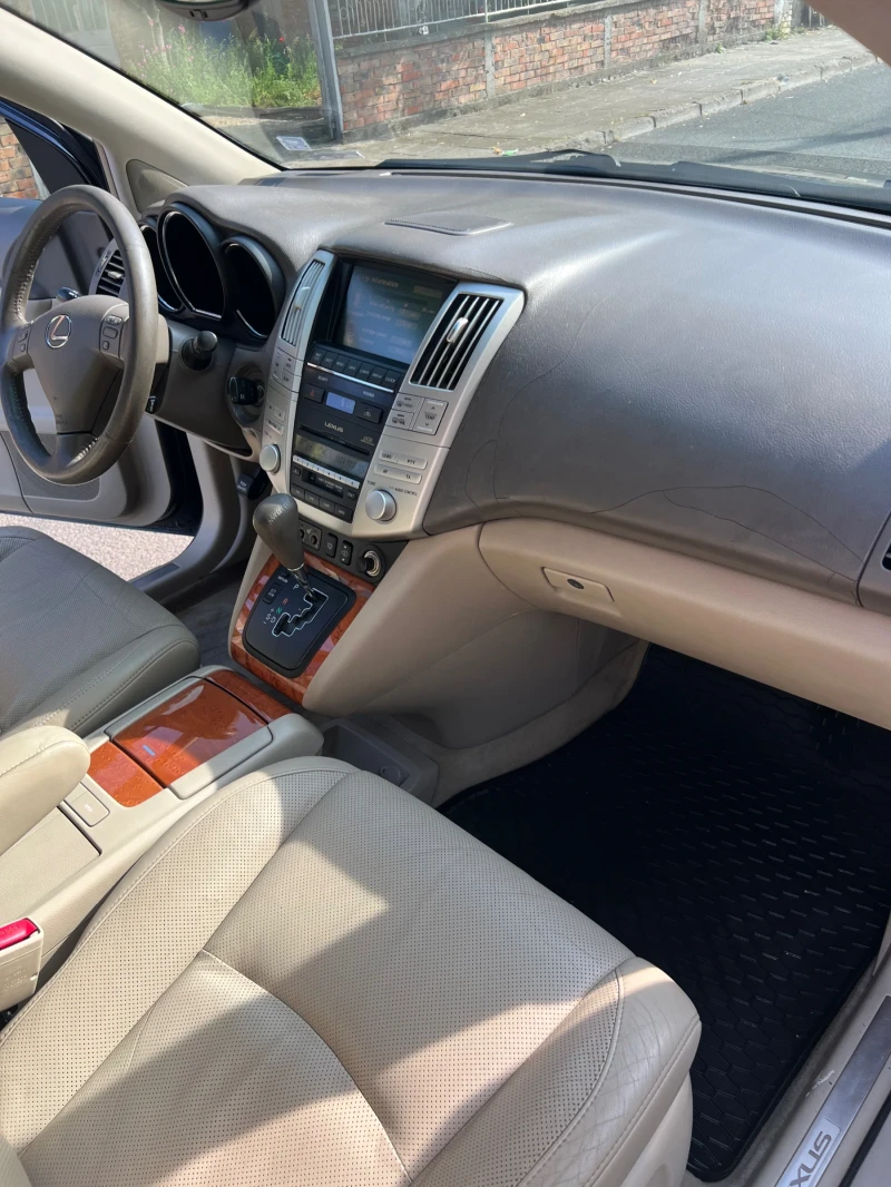 Lexus RX 300 LPG, снимка 10 - Автомобили и джипове - 52225127