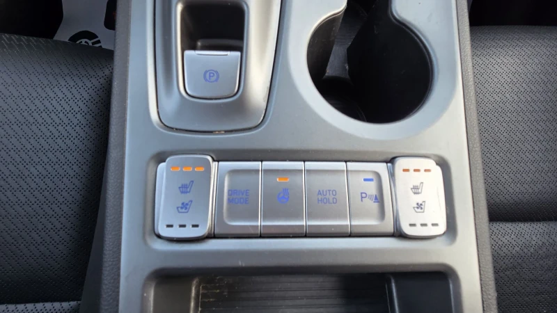 Hyundai Kona 64KWh/Premium/2021/SOH100%, снимка 14 - Автомобили и джипове - 52814414