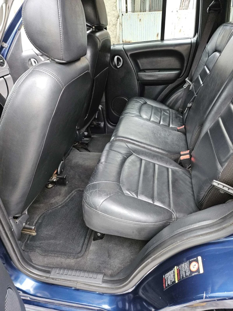 Jeep Cherokee 2.8GRD, снимка 12 - Автомобили и джипове - 53193891