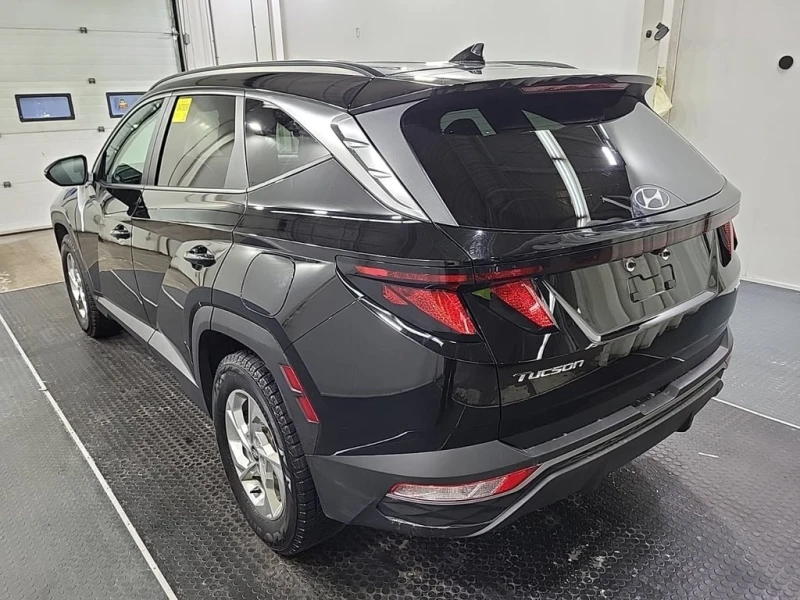 Hyundai Tucson * Preferred AWD * CARFAX * ЦЕНА ДО БГ, снимка 5 - Автомобили и джипове - 53324842