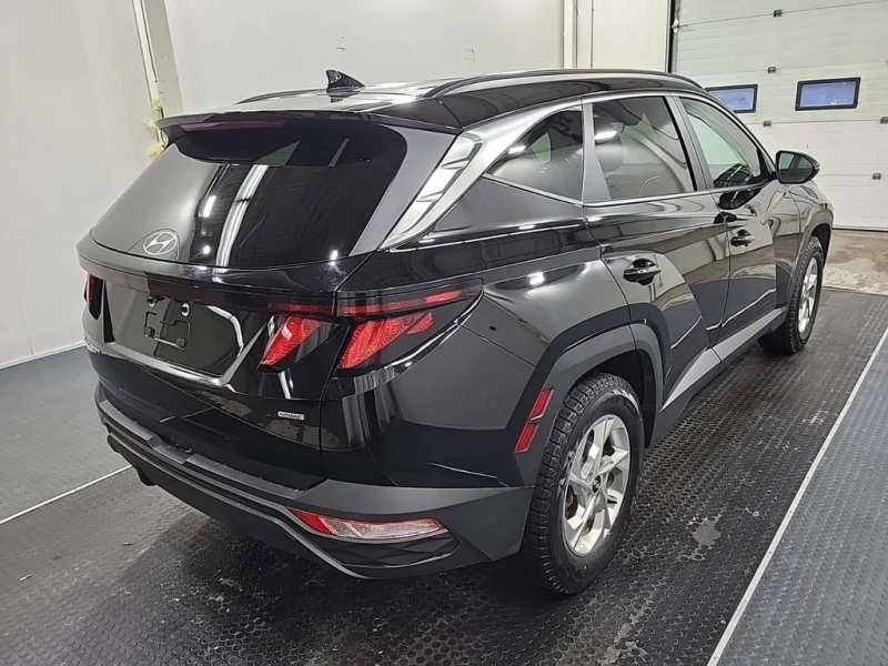 Hyundai Tucson * Preferred AWD * CARFAX * ЦЕНА ДО БГ, снимка 7 - Автомобили и джипове - 53324842