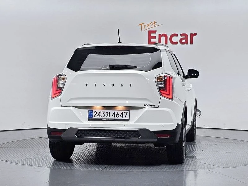 SsangYong Tivoli 1.6 2WD| 125к.с.| ВКЛ.ТЕХНОТЕСТ, снимка 3 - Автомобили и джипове - 55276743