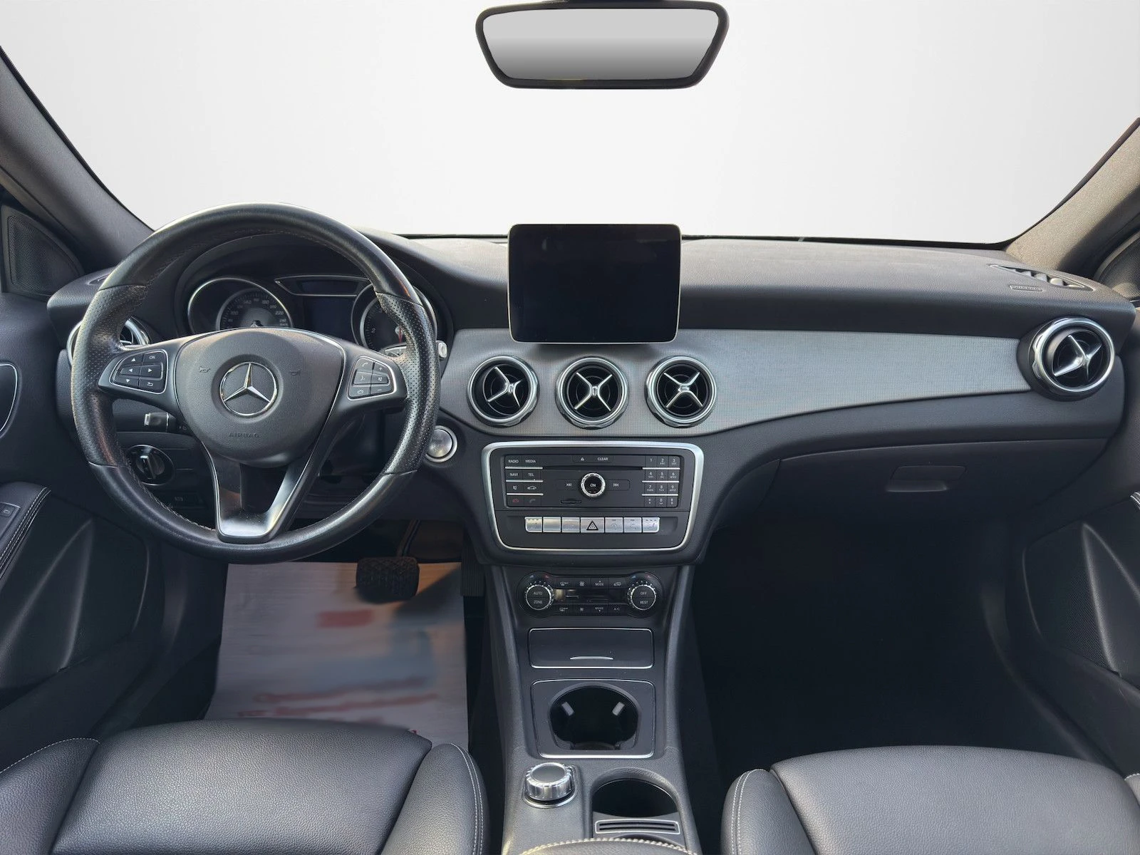 Mercedes-Benz GLA 220 170HP/360/NAVI/LED/AMBI/KLESS/433v - изображение 9