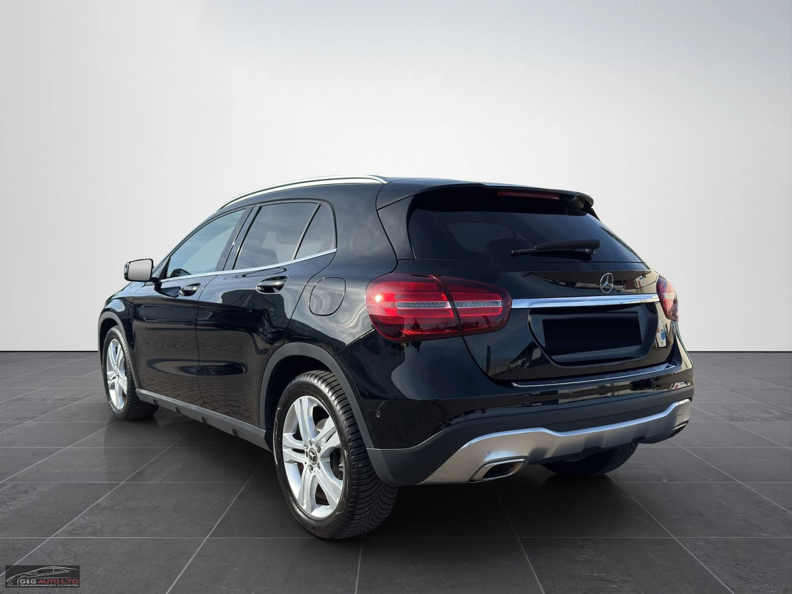 Mercedes-Benz GLA 220 170HP/360/NAVI/LED/AMBI/KLESS/433v - изображение 4