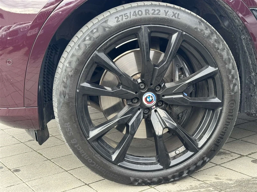 BMW X7 M60i xDrive - изображение 4