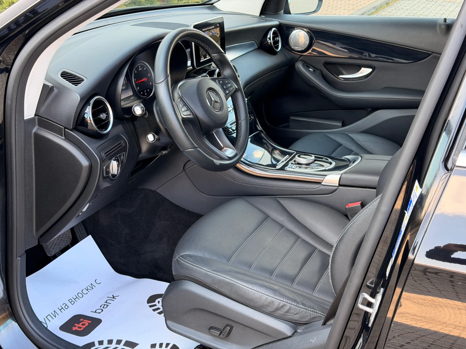 Mercedes-Benz GLC 220 2.2d-4MATIC-9G-TRONIC-КОЖА-LED-УНИКАЛЕН-198Х.КМ!!!, снимка 9 - Автомобили и джипове - 53740000