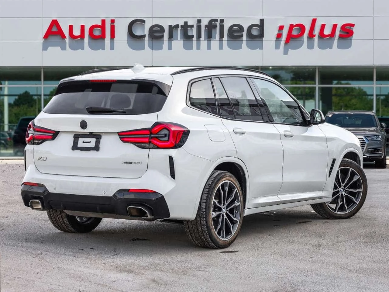 BMW X3 xDrive30i М Sport CARFAX, снимка 2 - Автомобили и джипове - 54092469