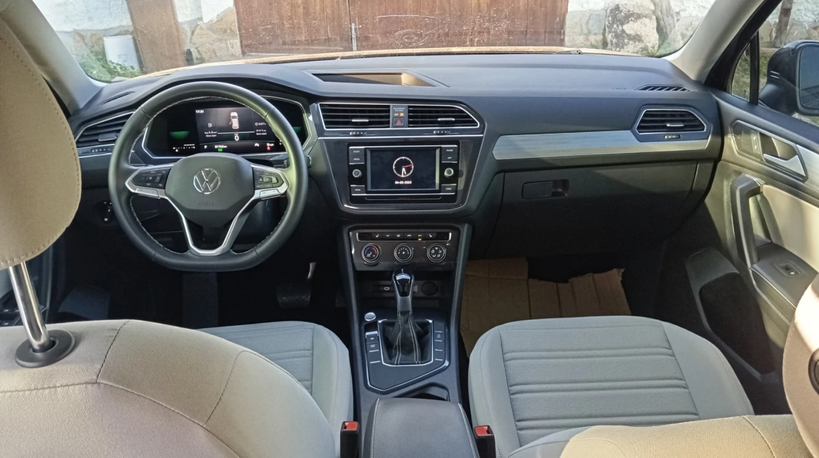 VW Tiguan 2.0tfsi  184 k.с, снимка 11 - Автомобили и джипове - 54140011