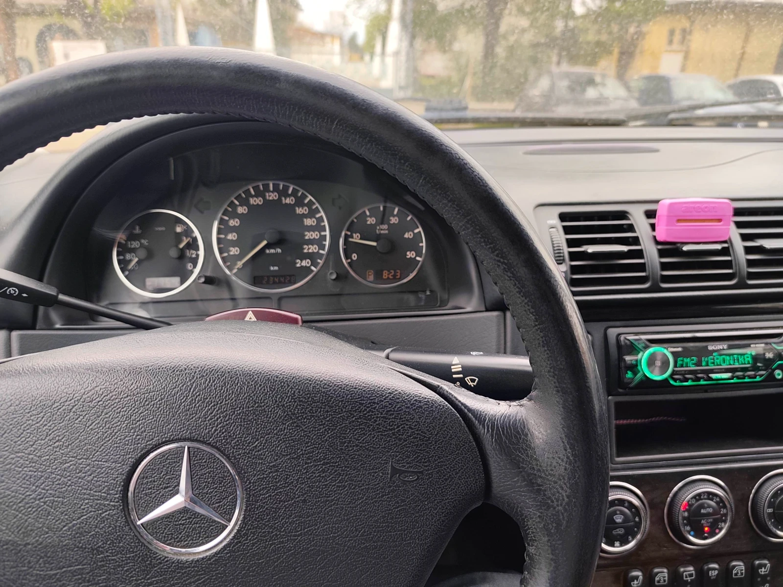 Mercedes-Benz ML 270 Final edition , снимка 14 - Автомобили и джипове - 54217097