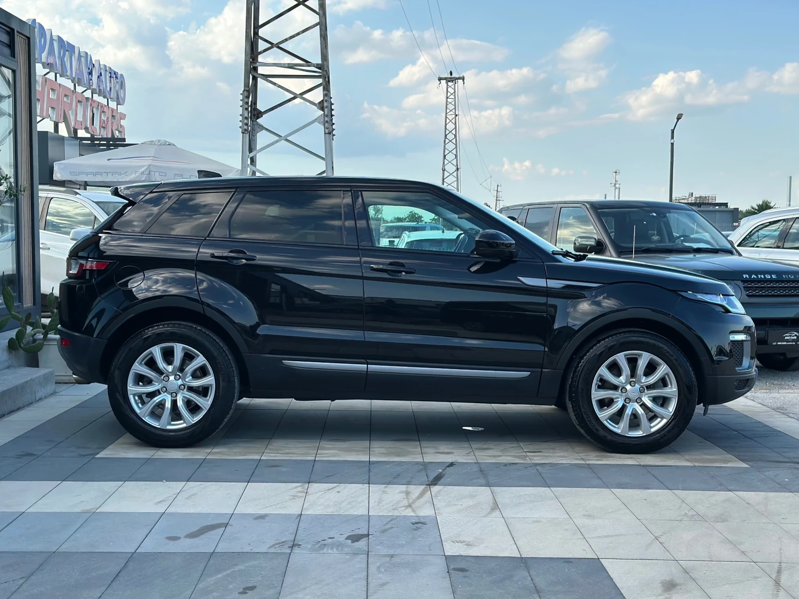 Land Rover Range Rover Evoque * Facelift* 90000км.* 2.0TD4* 9Скорсти* , снимка 7 - Автомобили и джипове - 54602668