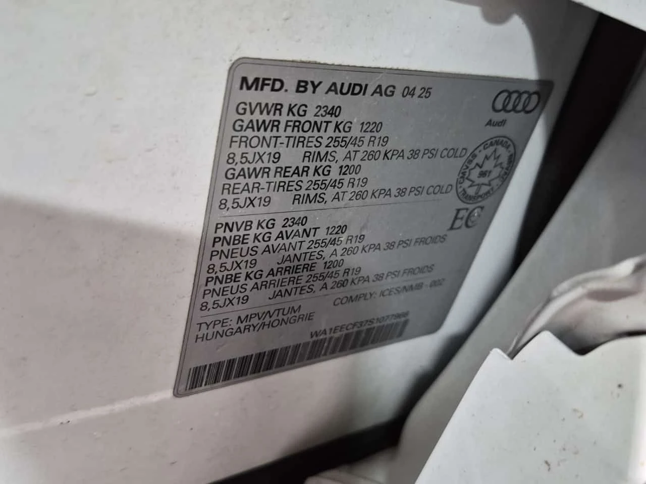 Audi Q3 * Progressiv * АВТОКРЕДИТ БЕЗ ПЪРВОНАЧАЛНА ВНОСКА*, снимка 10 - Автомобили и джипове - 54981946